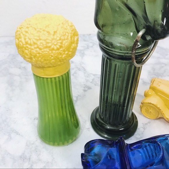 Vintage Avon - Assortment of Bottles - Picture 2 of 6
